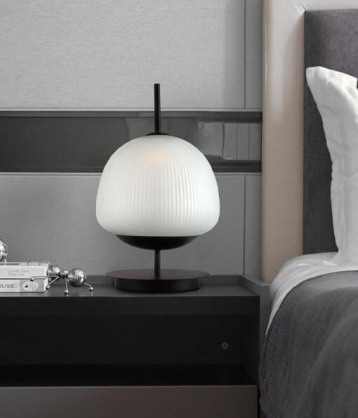 Modern/contemporary LED table lamp - Image 9